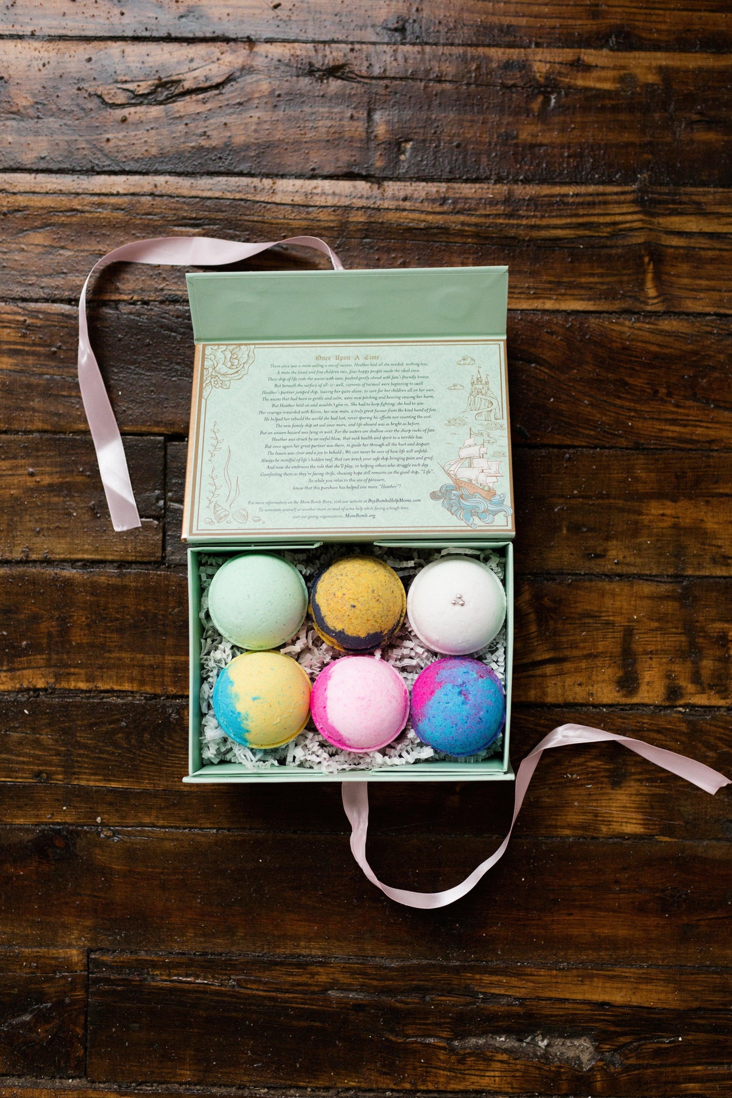 Luxury Bath Bombs in Keepsake Box